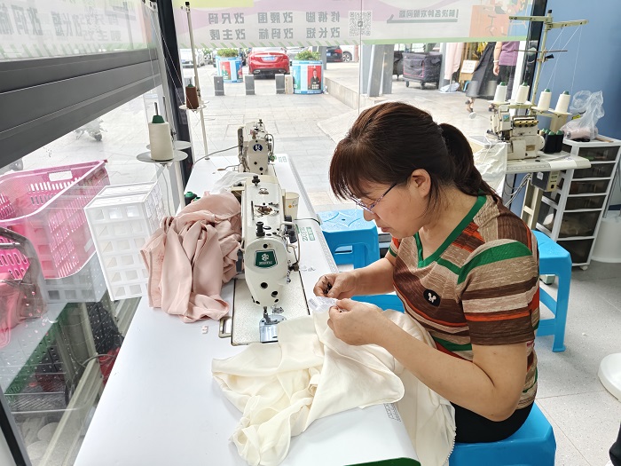 修改衣服便民服务点2-1.jpg